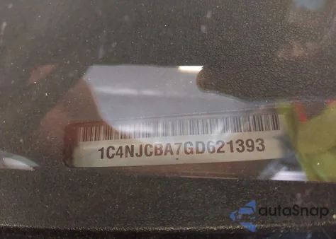 2016 Jeep Compass Sport z USA, uszkodzony, nr VIN 1C4NJCBA7GD621393